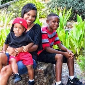 Meet your Posher, Angela